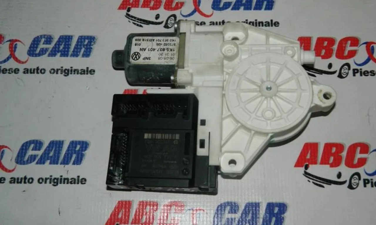 Motoras macara usa stanga fata VOLKSWAGEN GOLF PLUS V 2004-2013