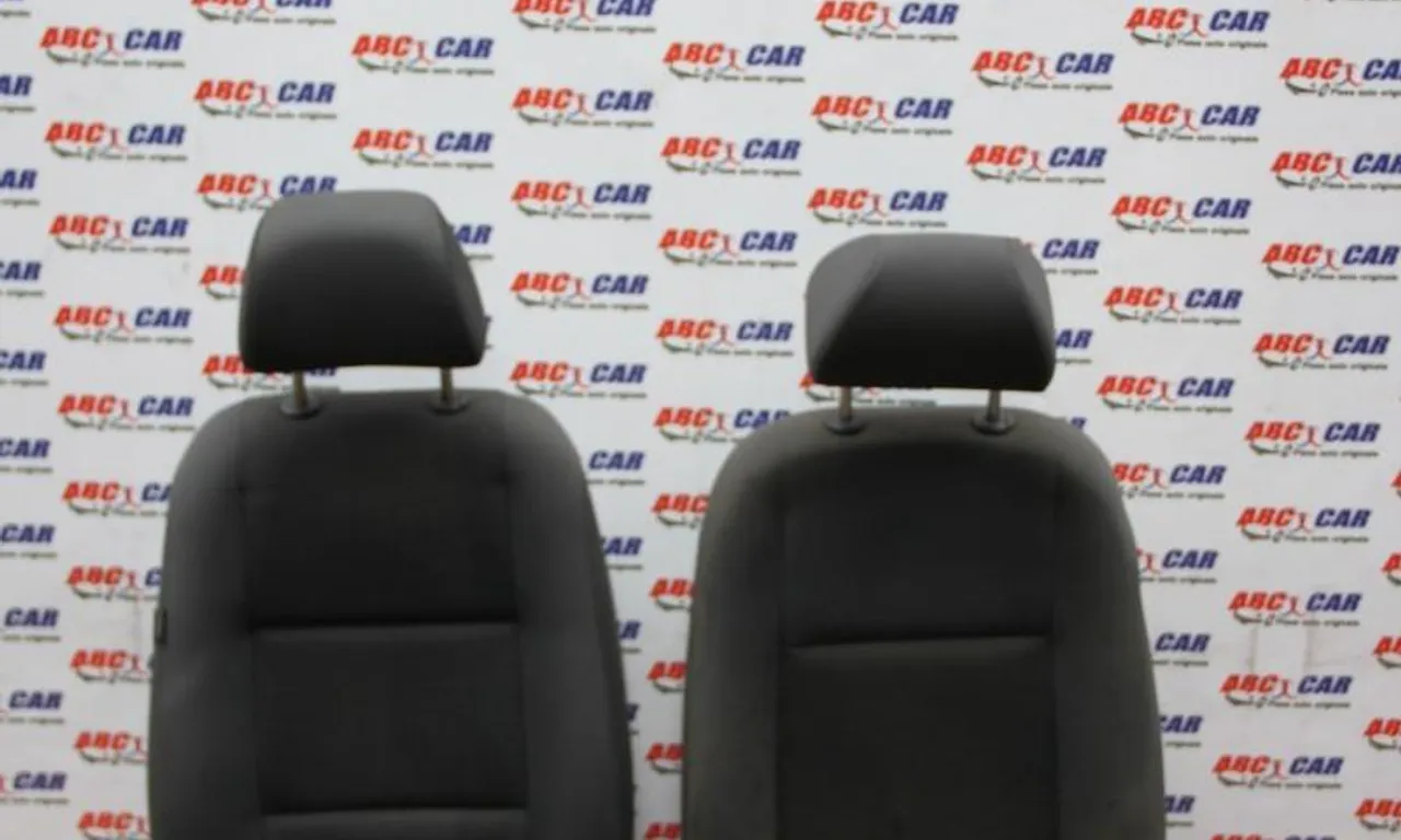 Scaune stanga-dreapta fata VOLKSWAGEN GOLF PLUS V 2004-2013