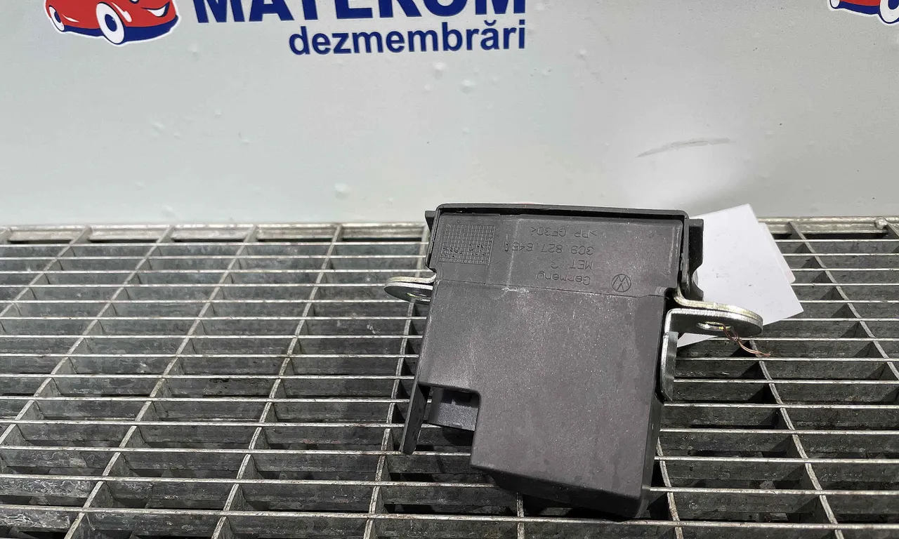 INCUIETOARE HAION VOLKSWAGEN GOLF V 2003-2010