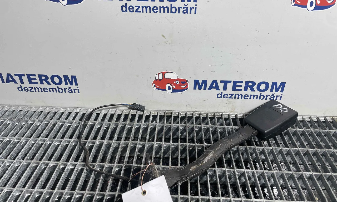 LACAT CENTURA VOLKSWAGEN GOLF V 2003-2010