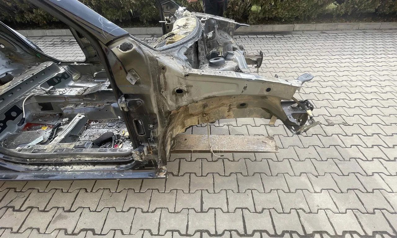LONJERON DREAPTA VOLKSWAGEN GOLF V 2003-2010