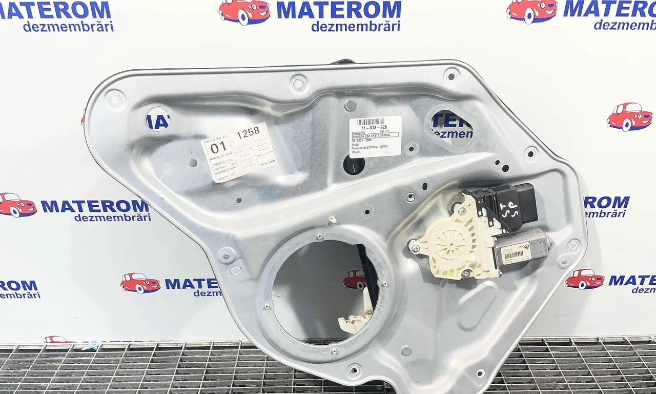 MACARA USA SPATE STANGA VOLKSWAGEN GOLF V 2003-2010