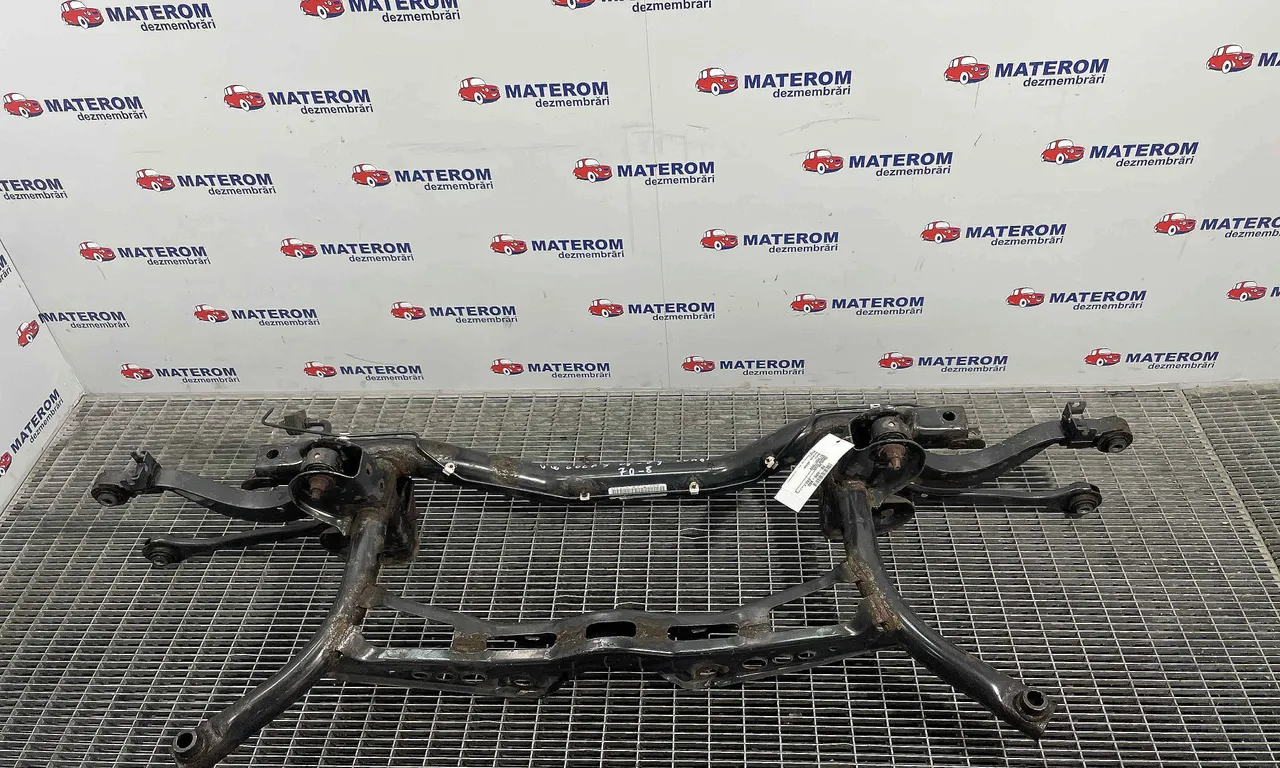 PUNTE SPATE VOLKSWAGEN GOLF V 2003-2010