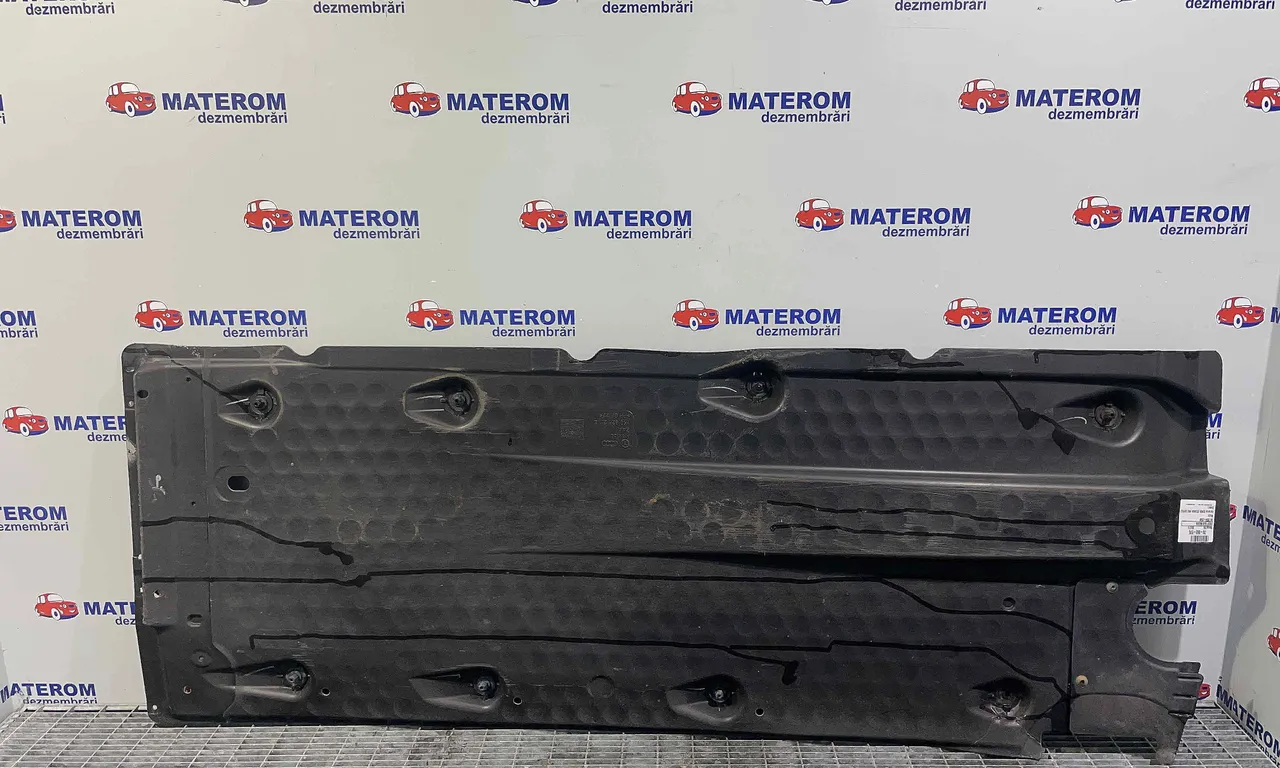 SCUT SUB MASINA VOLKSWAGEN GOLF V 2003-2010