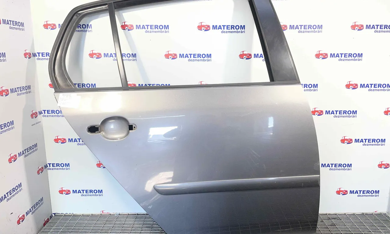 USA SPATE DREAPTA VOLKSWAGEN GOLF V 2003-2010