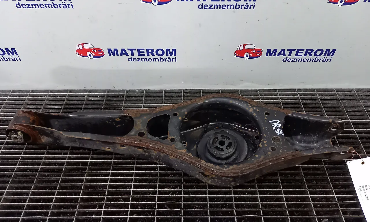 BRAT SPATE INFERIOR DREAPTA VOLKSWAGEN GOLF V 2003-2010