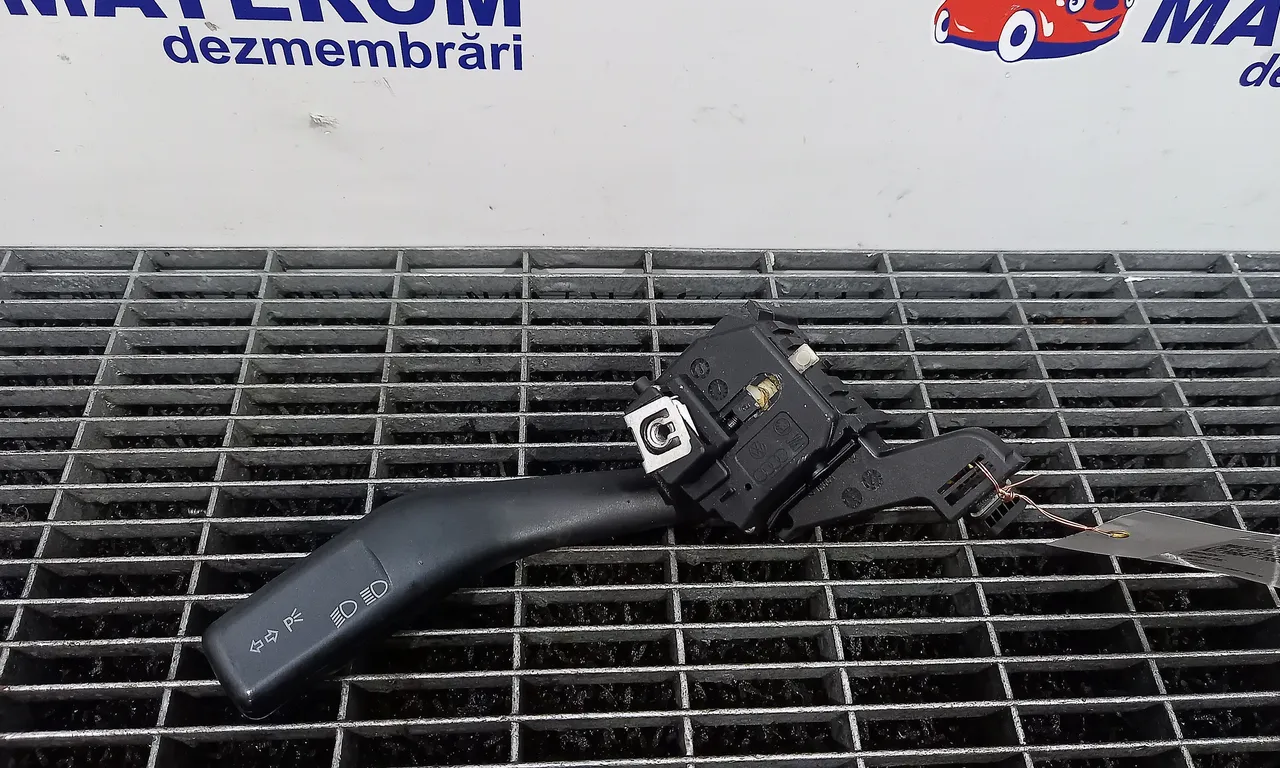 BLOC SEMNALIZARE VOLKSWAGEN GOLF V 2003-2010