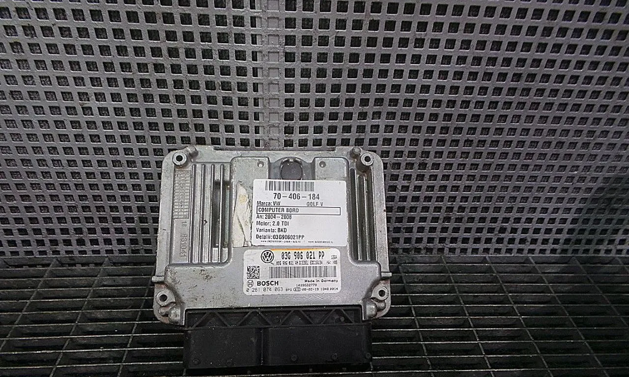 CALCULATOR MOTOR VOLKSWAGEN GOLF V 2003-2010