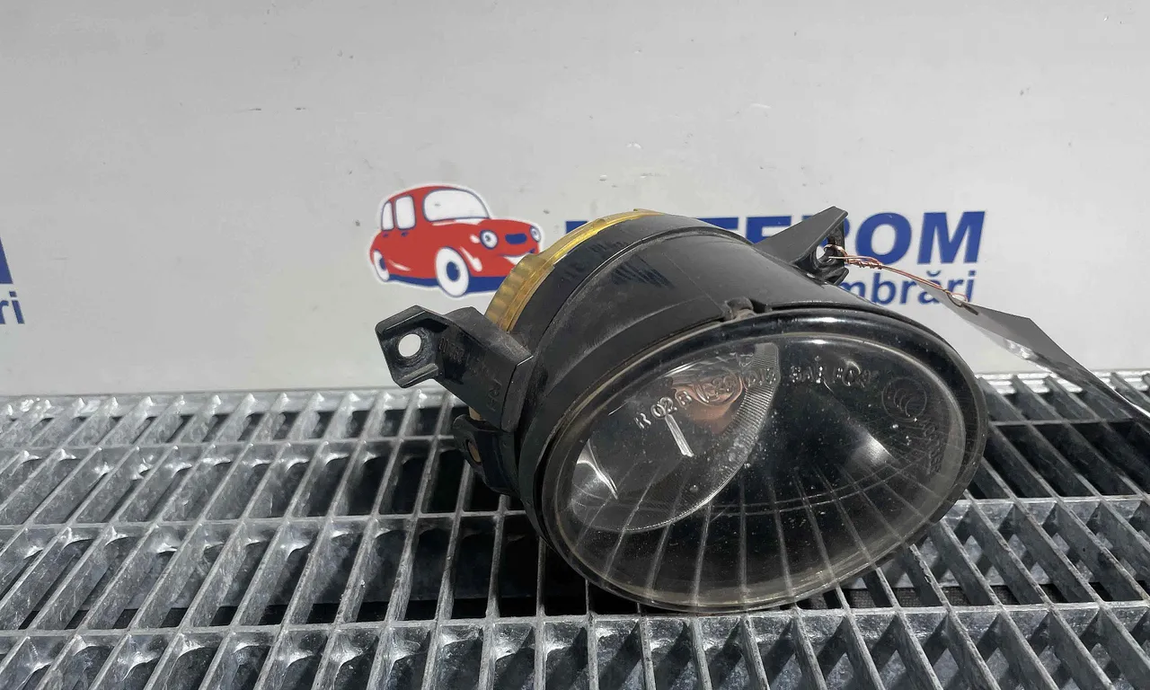 HALOGEN DREAPTA VOLKSWAGEN GOLF V 2003-2010