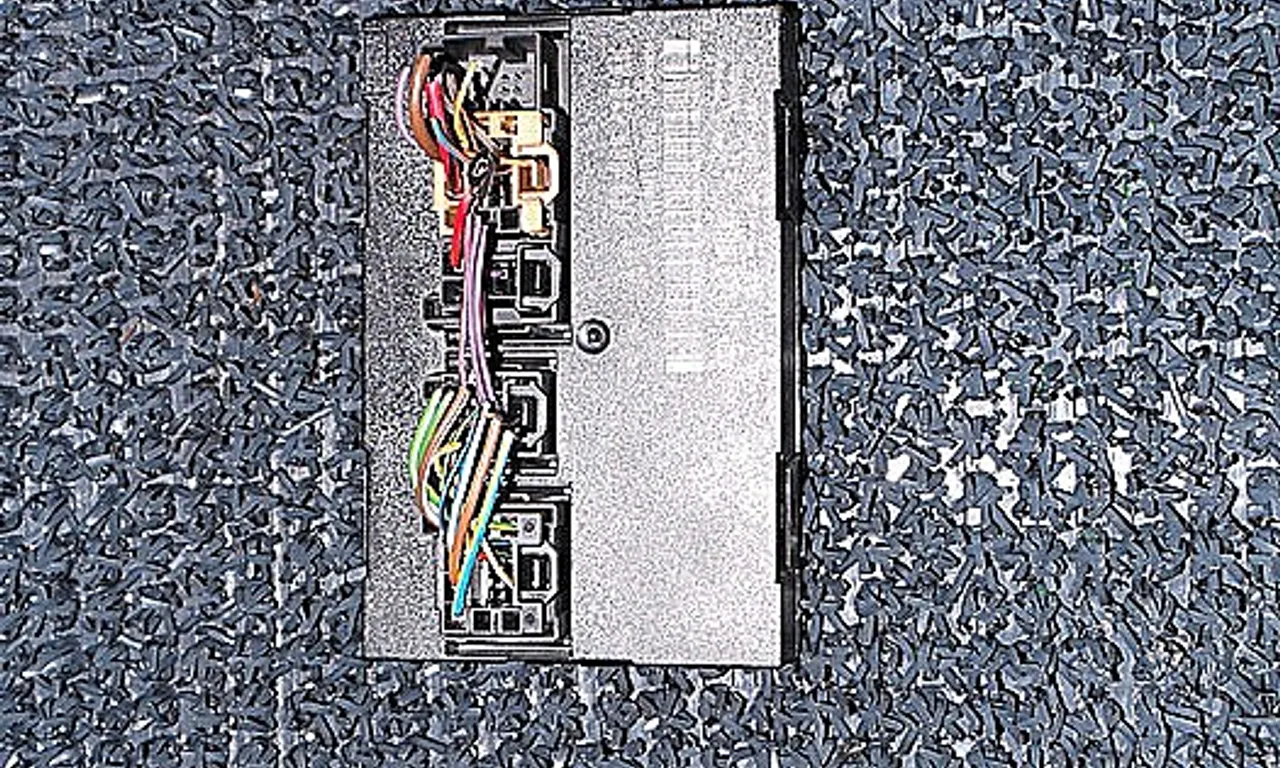 MODUL CONFORT VOLKSWAGEN GOLF V 2003-2010
