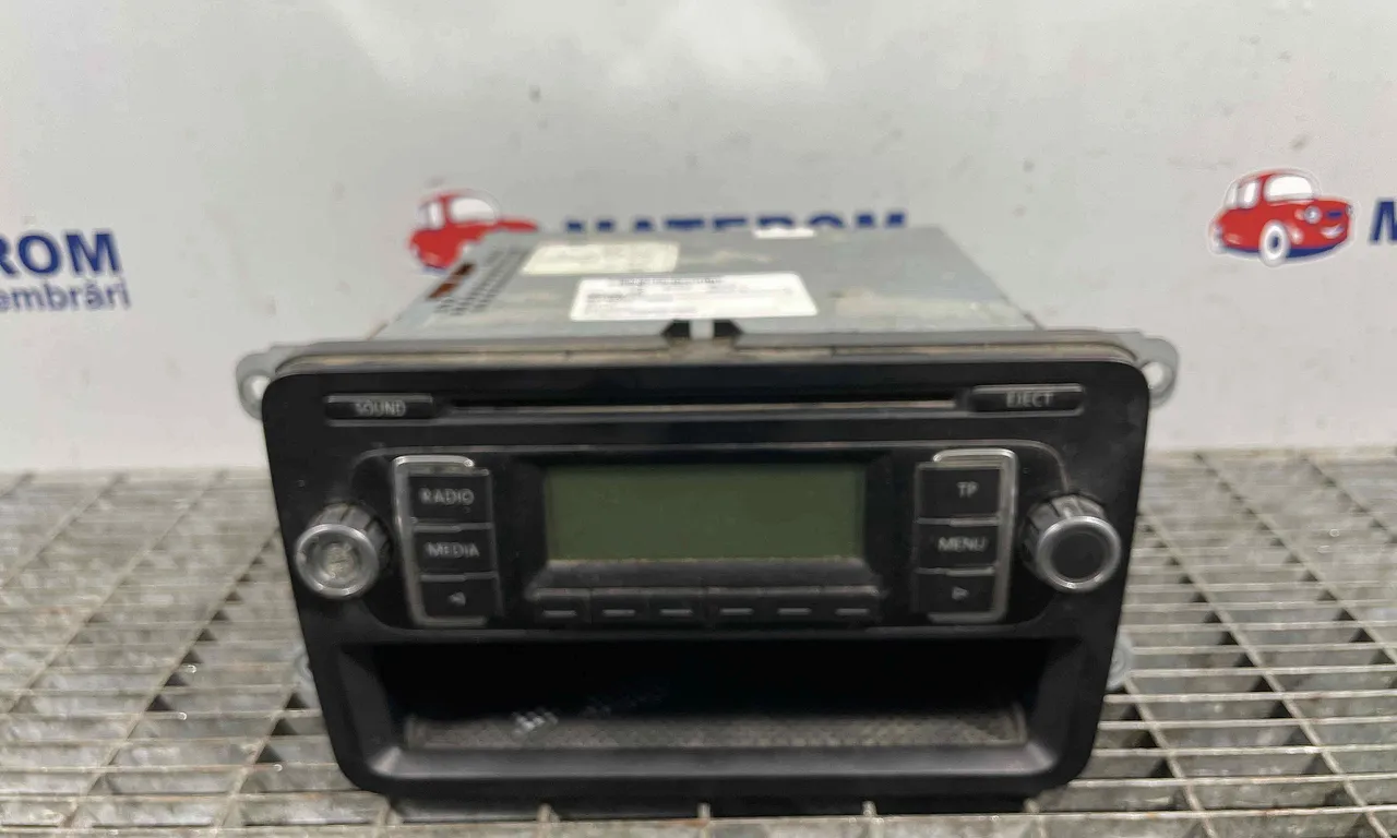 RADIO CD VOLKSWAGEN GOLF V 2003-2010