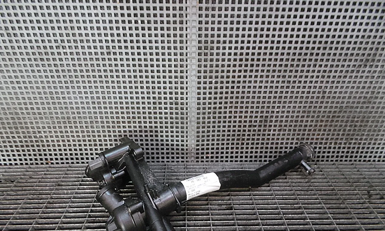 CARCASA TERMOSTAT VOLKSWAGEN GOLF V 2003-2010