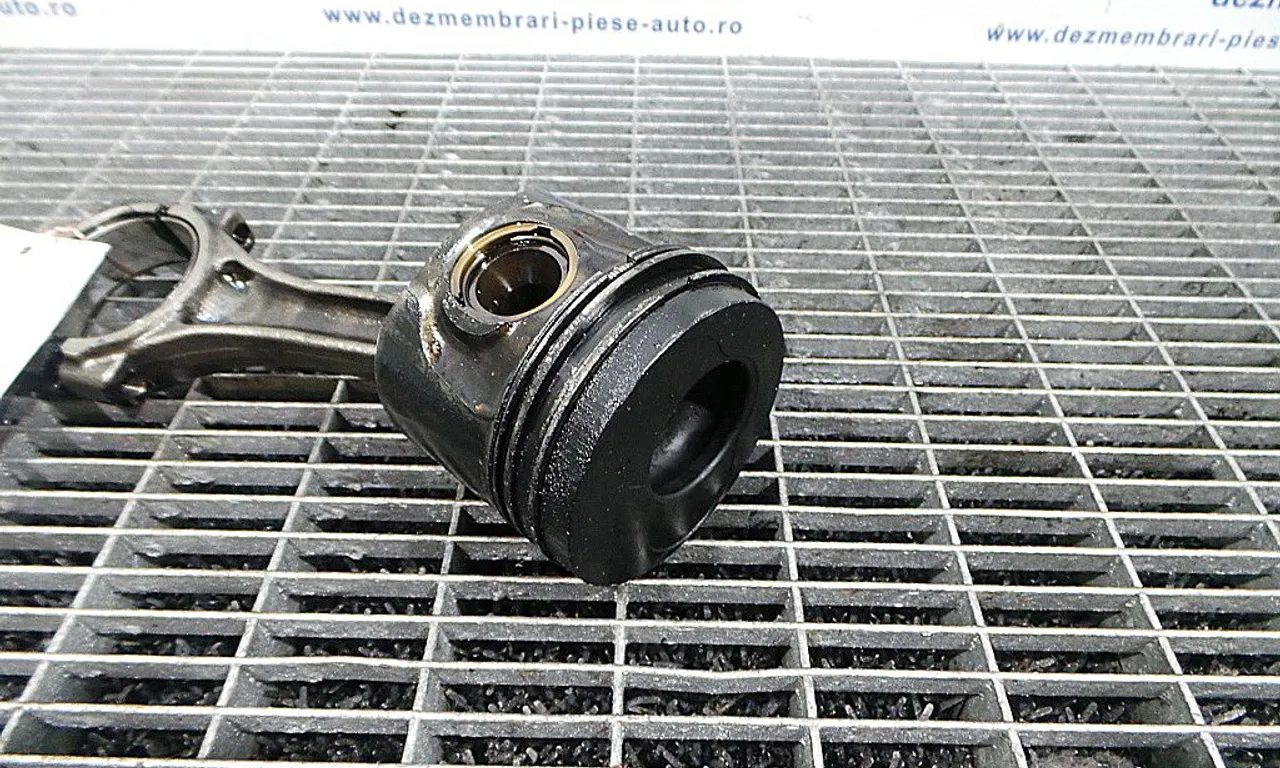PISTON VOLKSWAGEN GOLF V 2003-2010