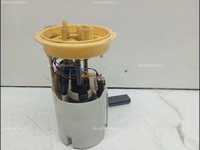 Pompa combustibil rezervor