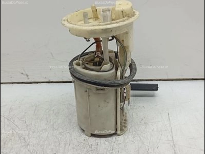 Pompa combustibil rezervor
