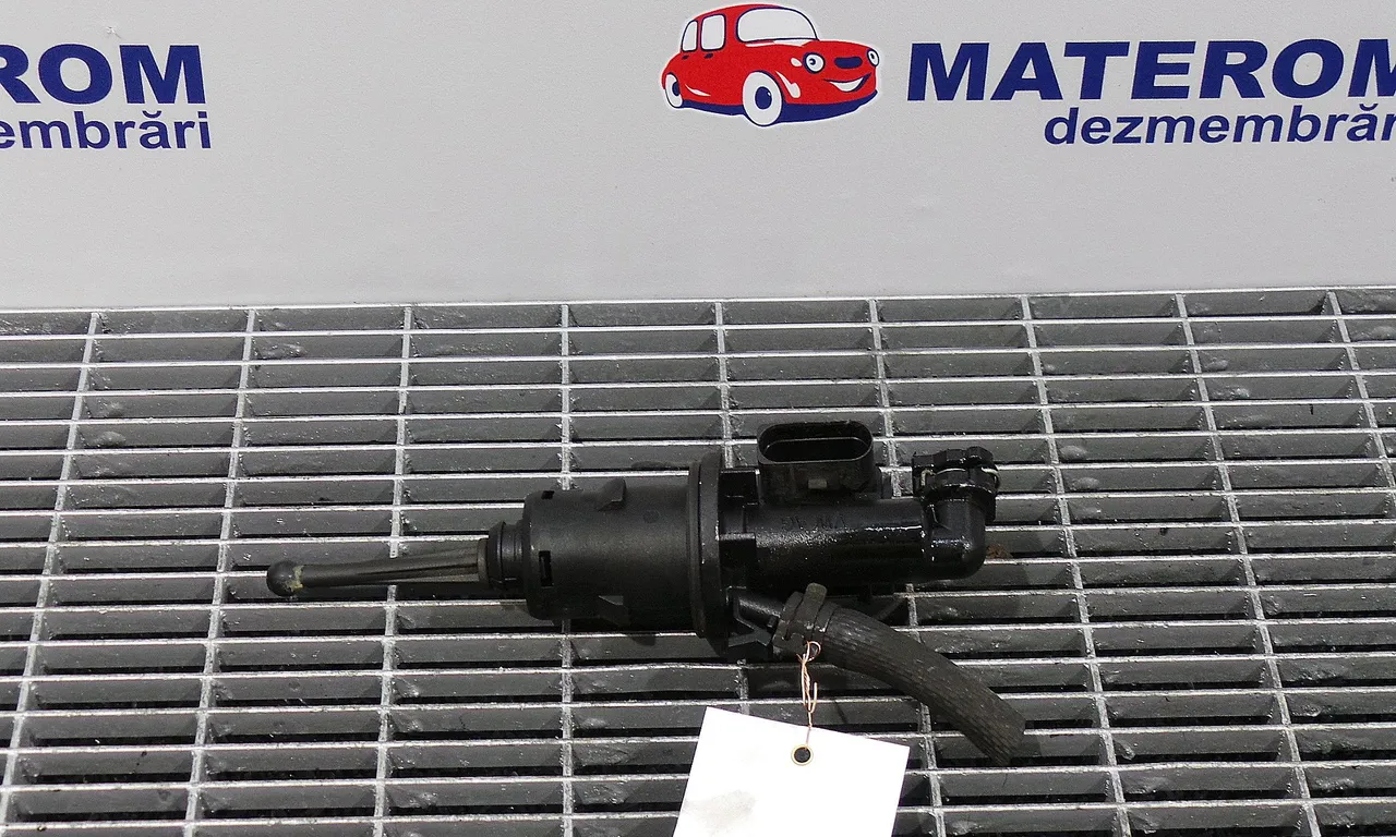 POMPA AMBREIAJ VOLKSWAGEN GOLF V 2003-2010