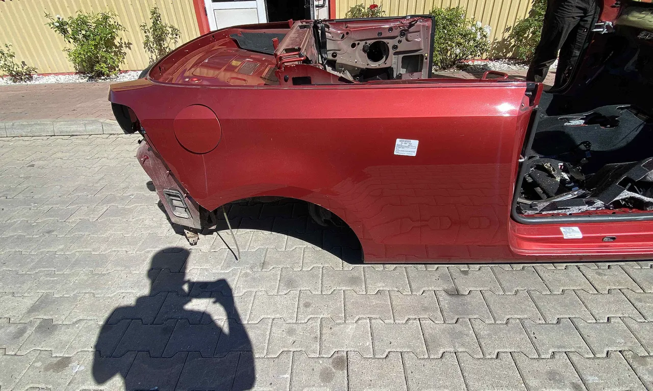 ARIPA SPATE DREAPTA VOLKSWAGEN GOLF VI 2008-2014