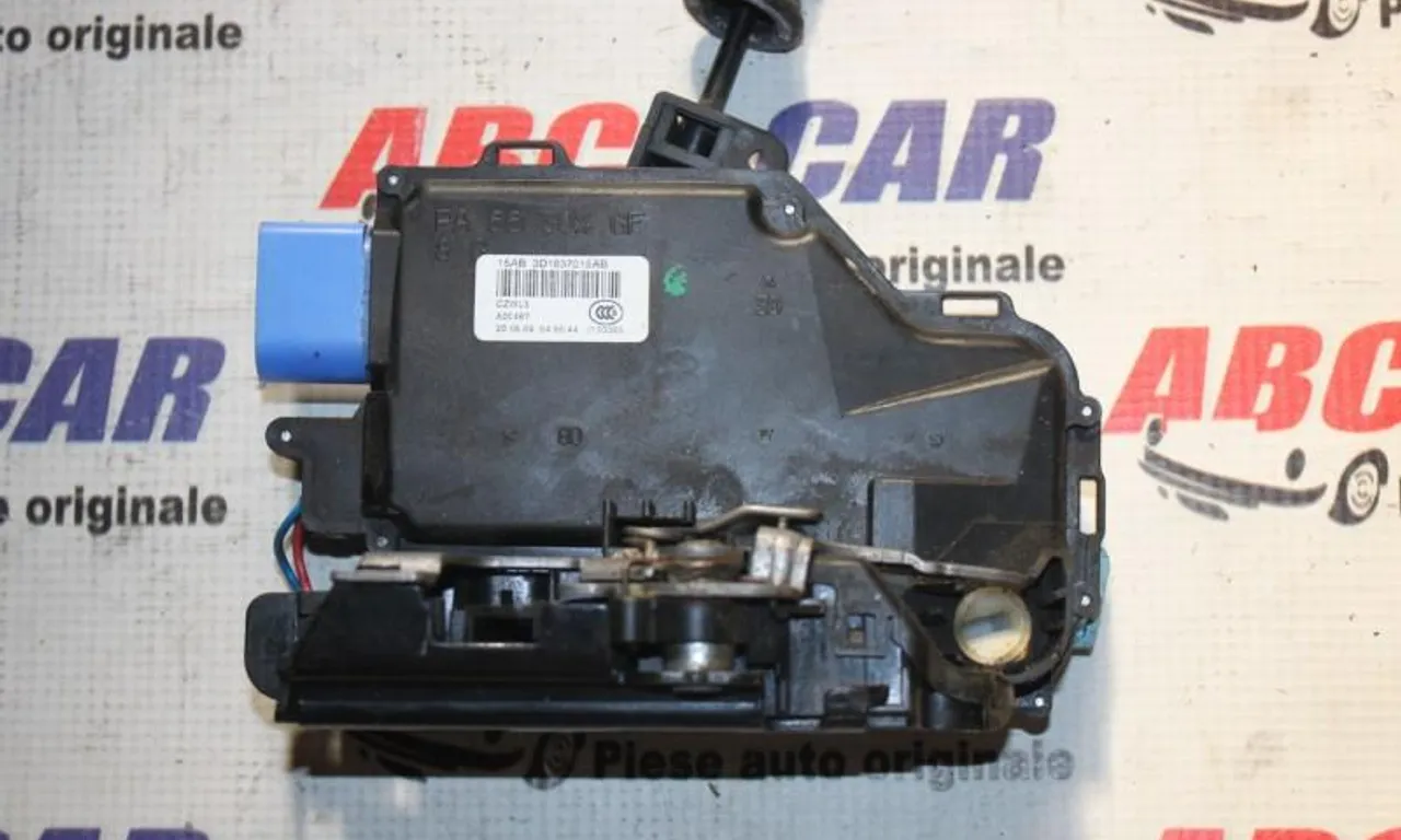 Broasca usa stanga fata VOLKSWAGEN GOLF VI 2008-2014