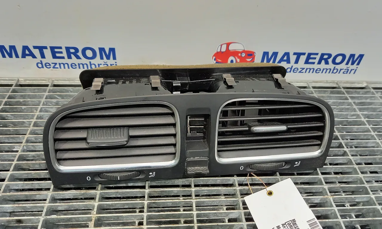 GRILA BORD VOLKSWAGEN GOLF VI 2008-2014