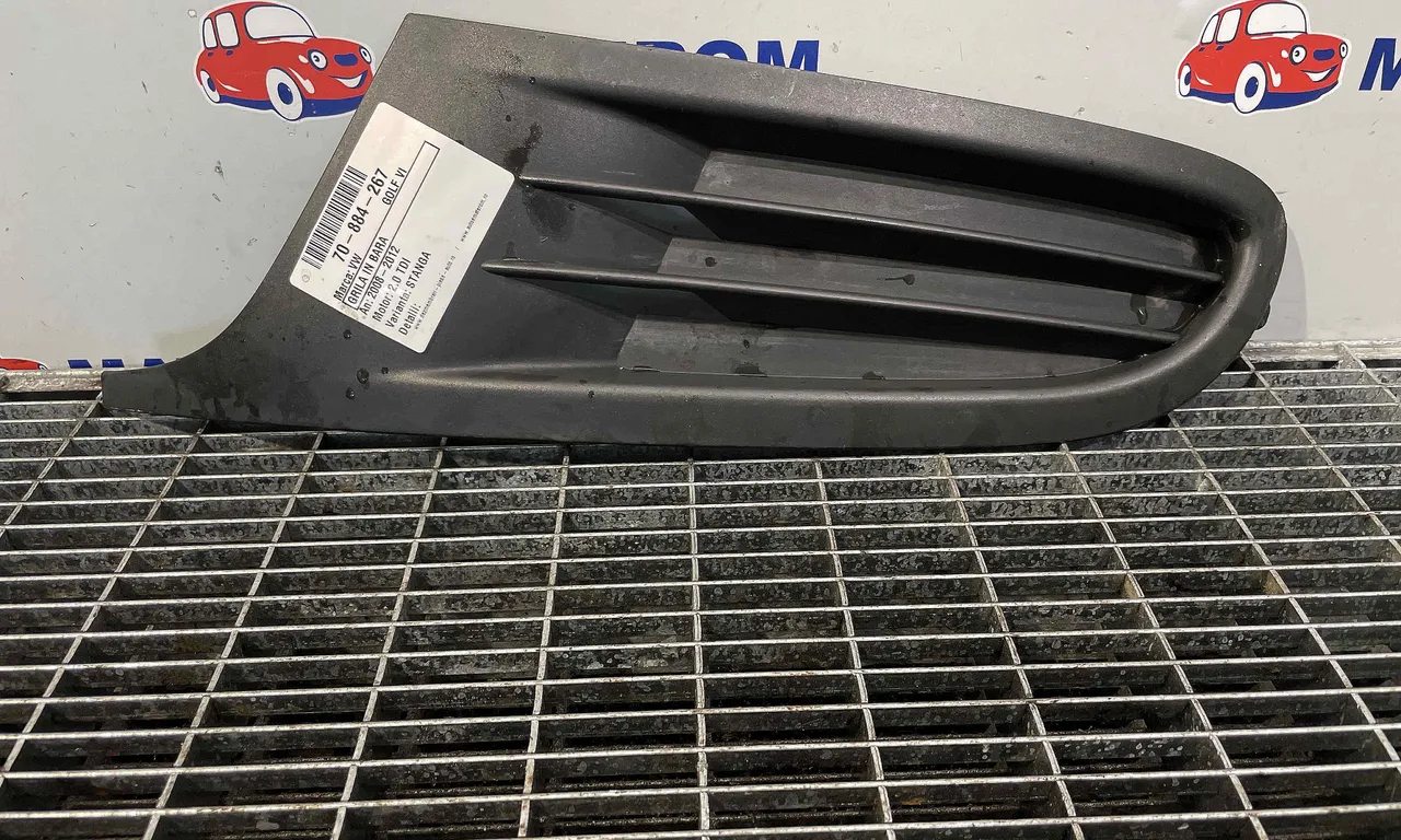 GRILA IN BARA VOLKSWAGEN GOLF VI 2008-2014