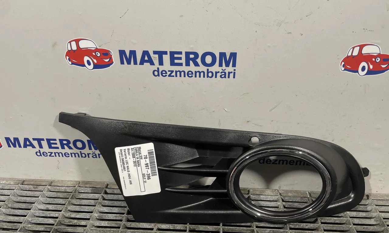 GRILA IN BARA VOLKSWAGEN GOLF VI 2008-2014