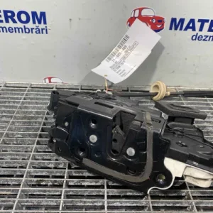 INCUIETOARE USA FATA DREAPTA