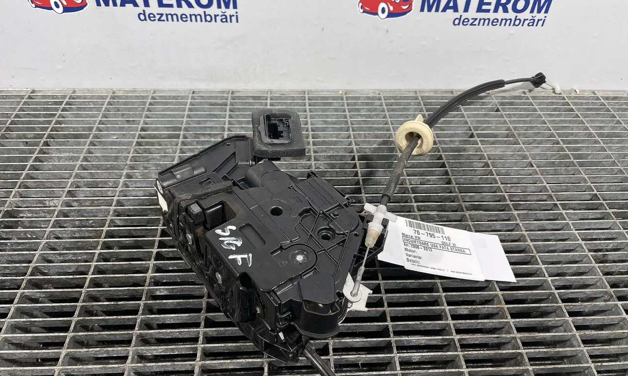 INCUIETOARE USA FATA STANGA VOLKSWAGEN GOLF VI 2008-2014
