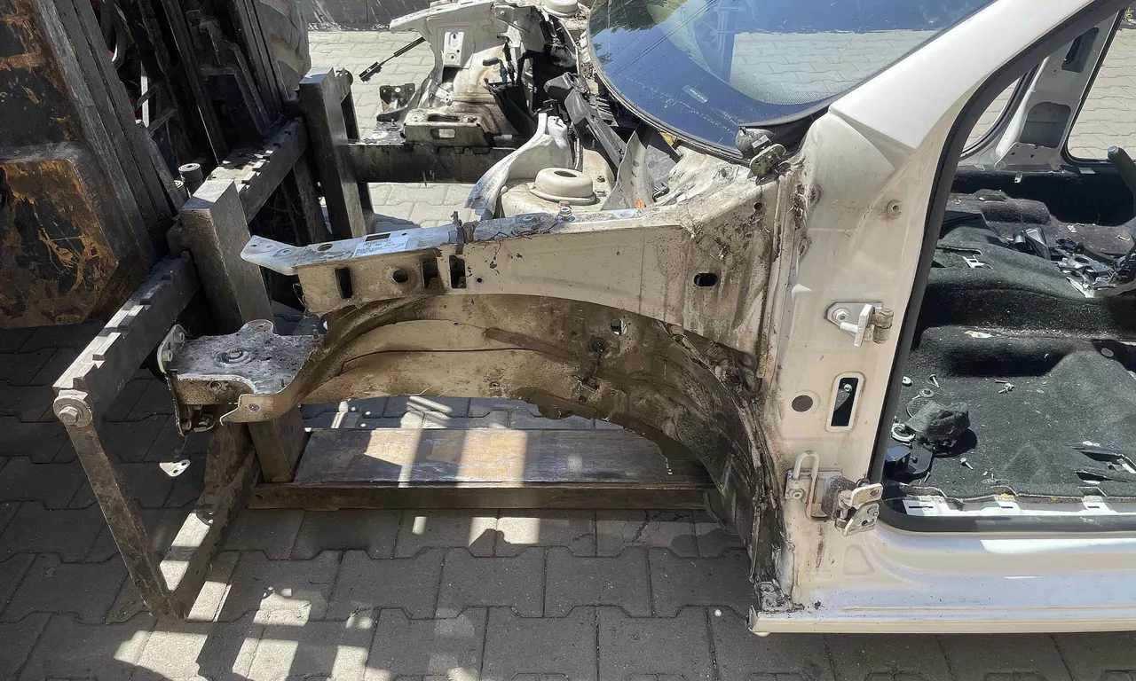LONJERON STANGA VOLKSWAGEN GOLF VI 2008-2014