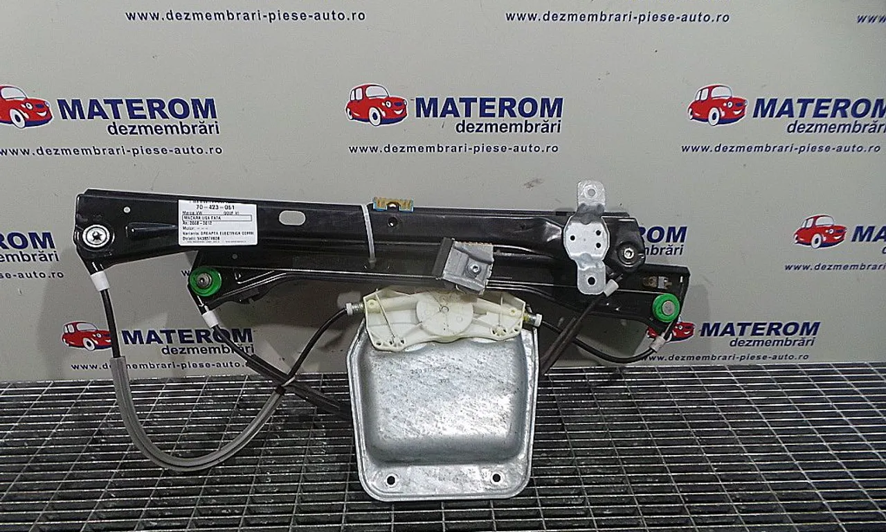 MACARA USA FATA DREAPTA VOLKSWAGEN GOLF VI 2008-2014
