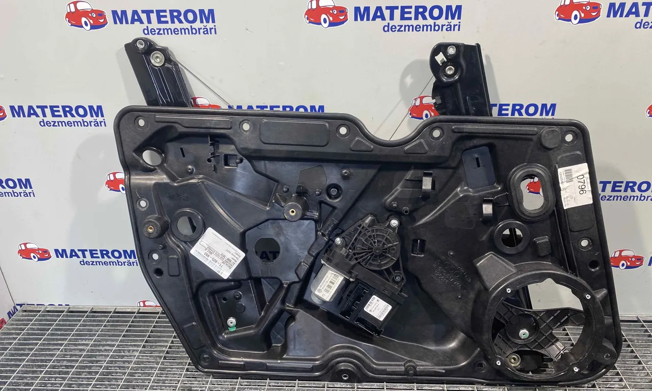MACARA USA FATA STANGA VOLKSWAGEN GOLF VI 2008-2014