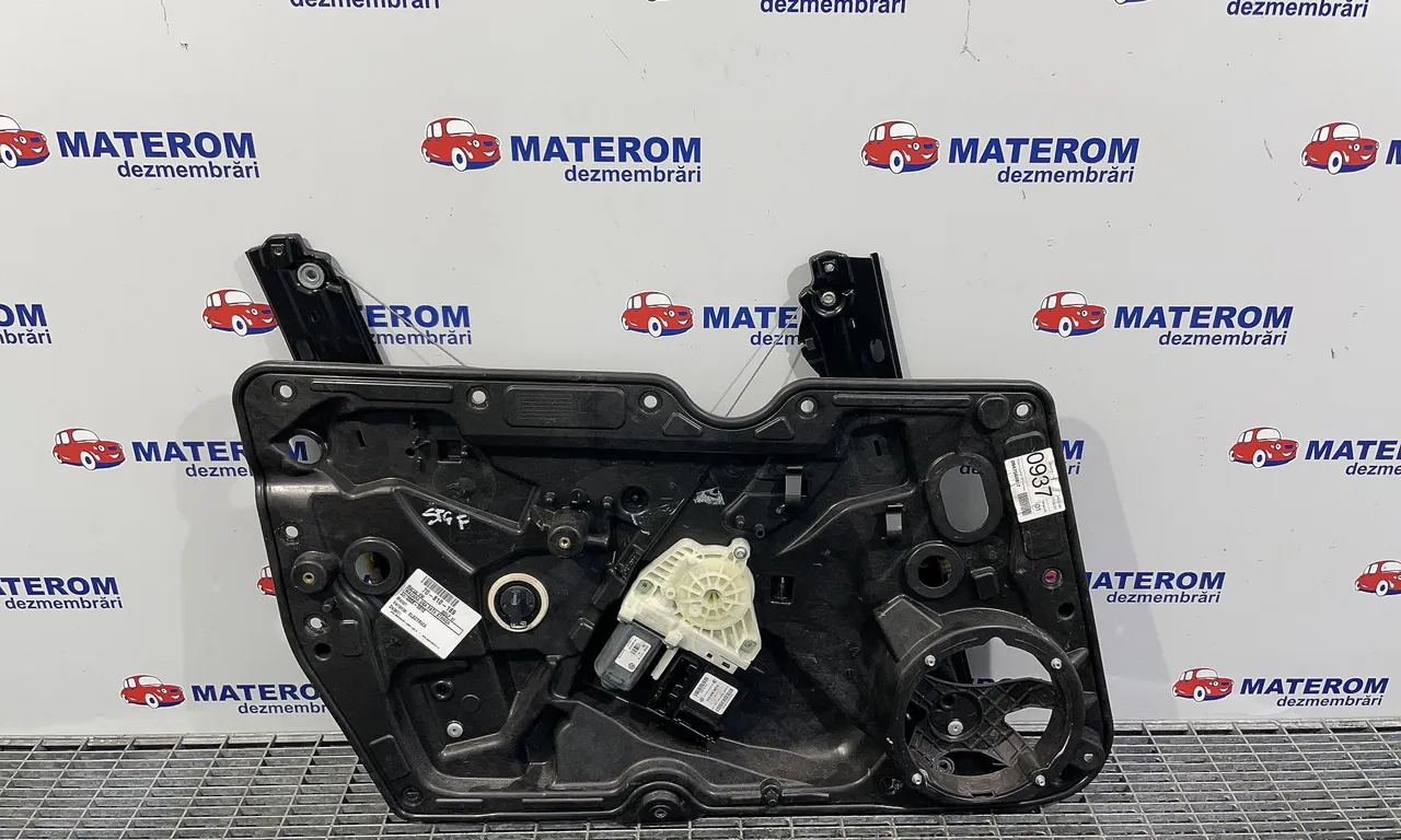 MACARA USA FATA STANGA VOLKSWAGEN GOLF VI 2008-2014