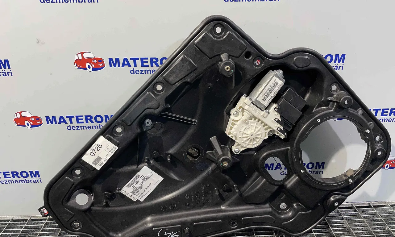 MACARA USA SPATE STANGA VOLKSWAGEN GOLF VI 2008-2014