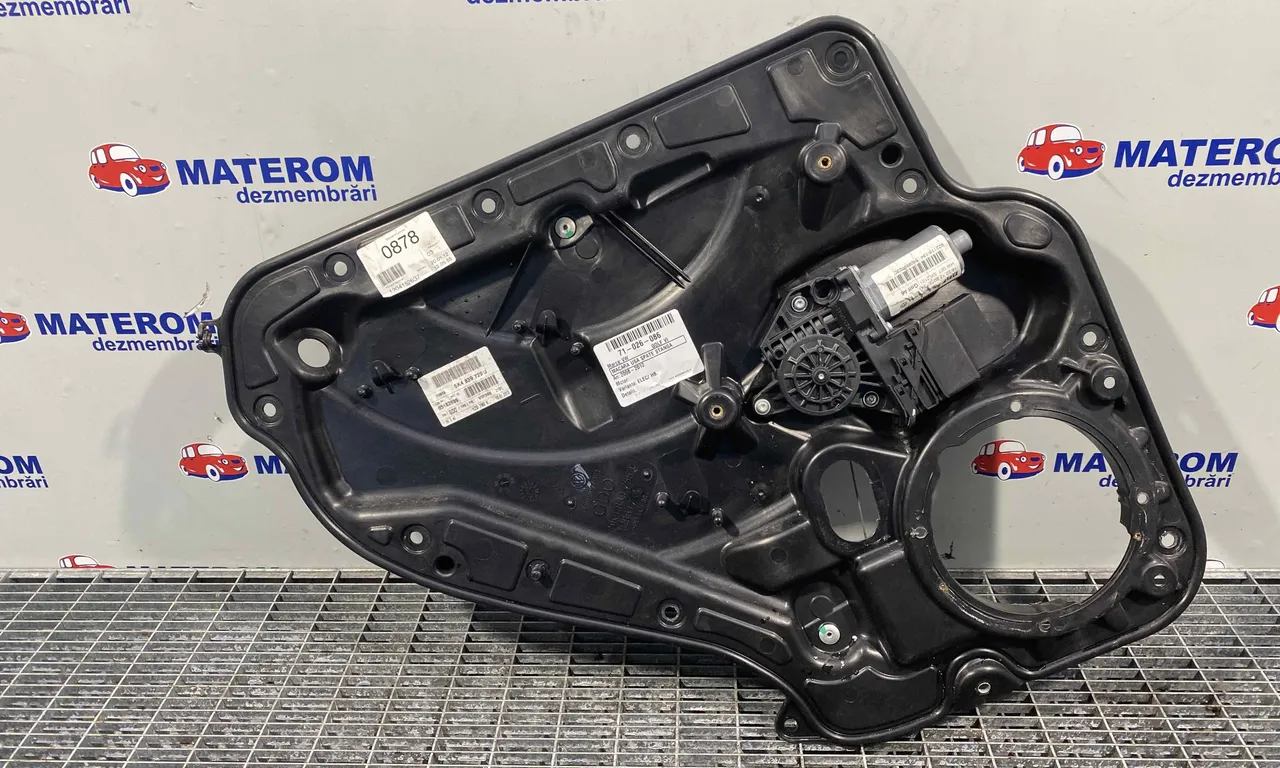 MACARA USA SPATE STANGA VOLKSWAGEN GOLF VI 2008-2014