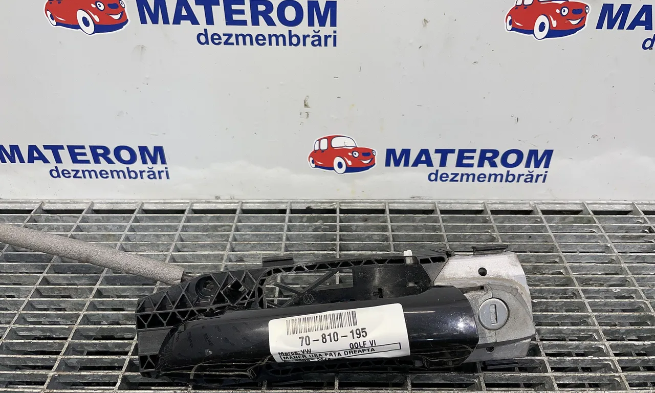 MANER USA FATA DREAPTA VOLKSWAGEN GOLF VI 2008-2014