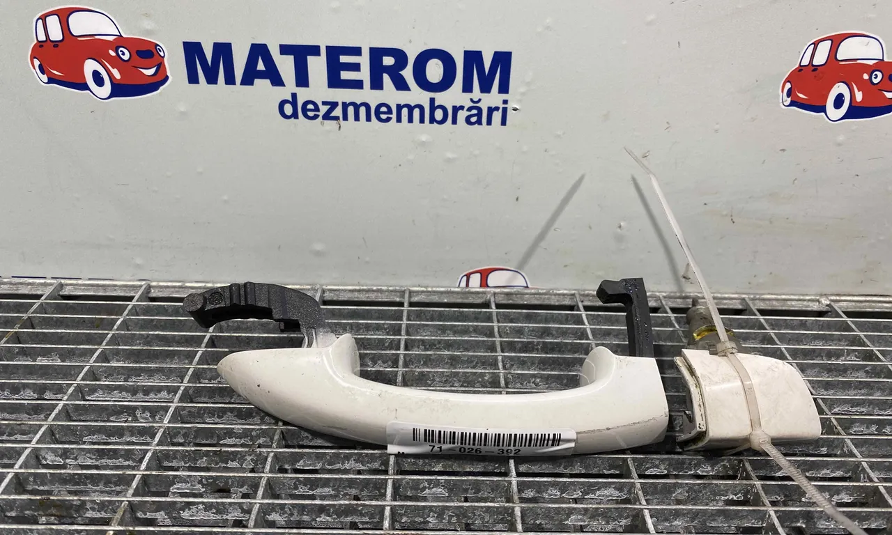 MANER USA FATA DREAPTA VOLKSWAGEN GOLF VI 2008-2014