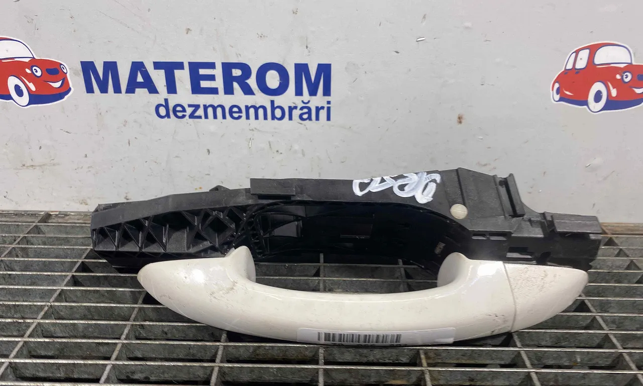 MANER USA SPATE DREAPTA VOLKSWAGEN GOLF VI 2008-2014