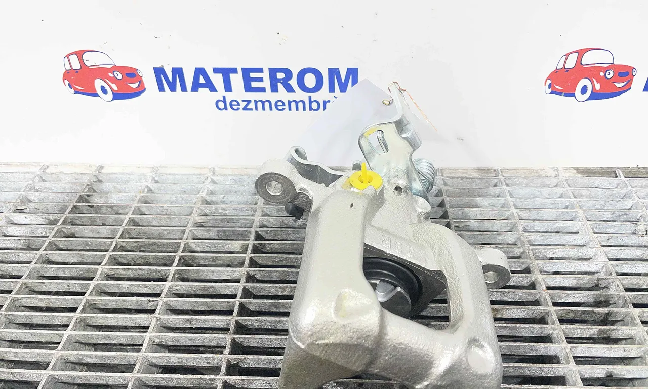 ETRIER SPATE DREAPTA VOLKSWAGEN GOLF VI 2008-2014