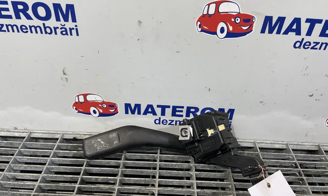 BLOC SEMNALIZARE VOLKSWAGEN GOLF VI 2008-2014