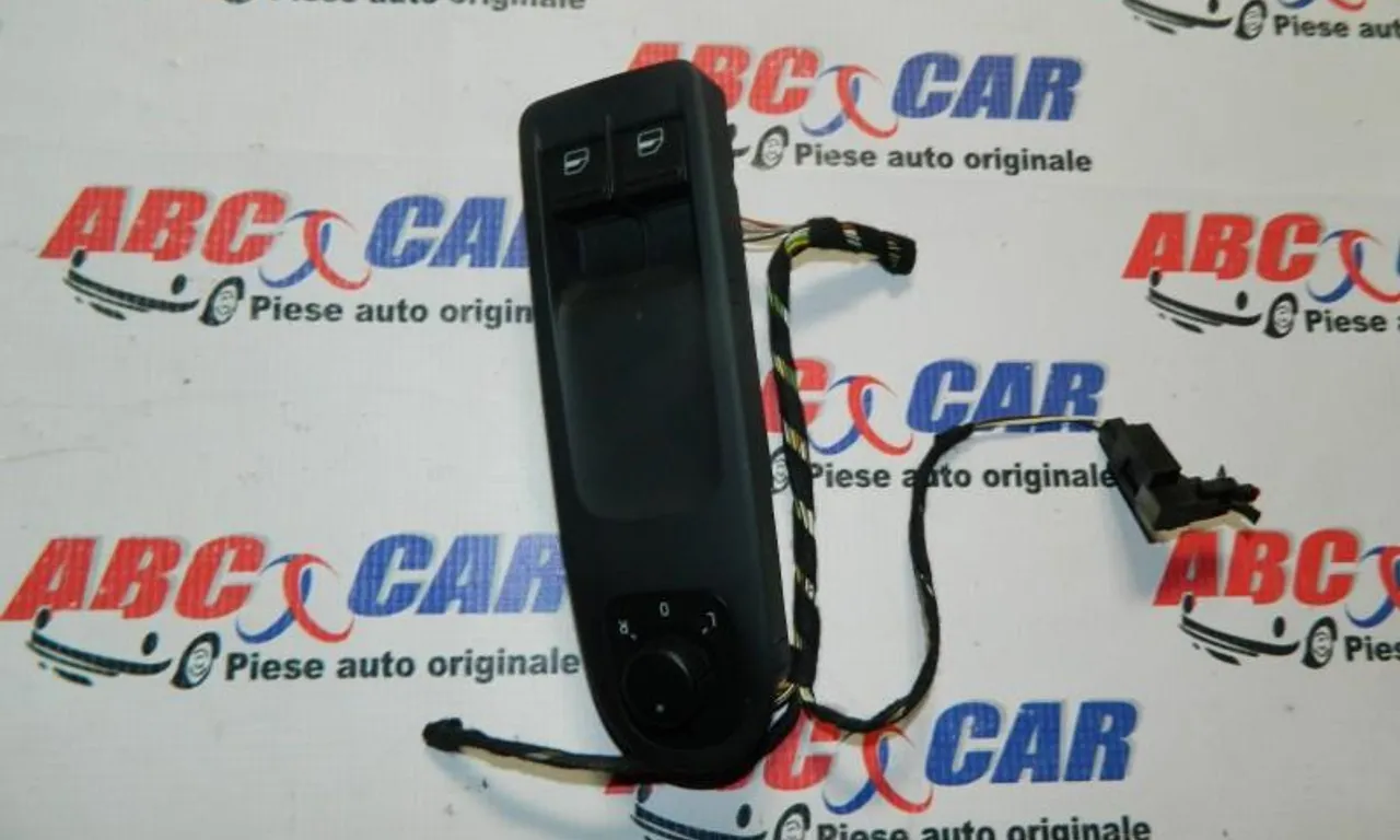 Butoane comenzi geamuri stanga fata VOLKSWAGEN GOLF VI 2008-2014