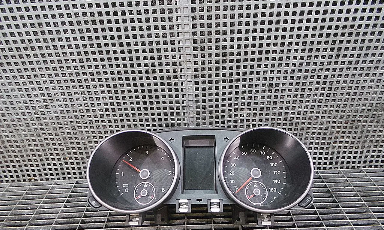 CEAS BORD VOLKSWAGEN GOLF VI 2008-2014