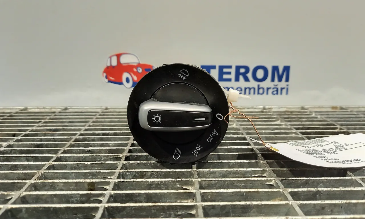 INTRERUPATOR LUMINI VOLKSWAGEN GOLF VI 2008-2014