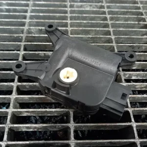 MOTORAS CLAPETA INCALZIRE