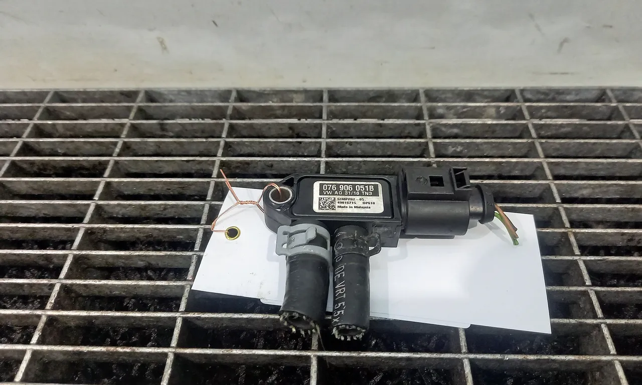 SENZOR FILTRU PARTICULE VOLKSWAGEN GOLF VI 2008-2014
