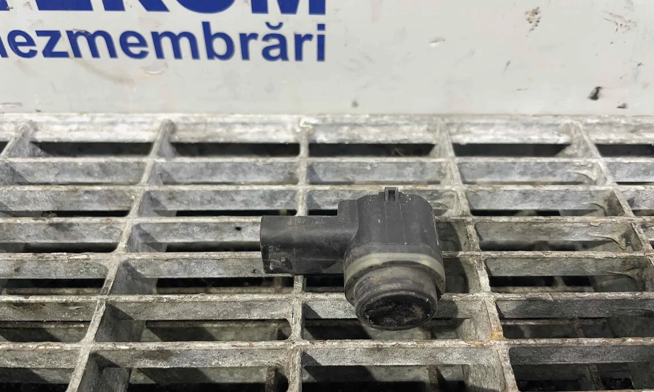 SENZOR PARCARE FATA VOLKSWAGEN GOLF VI 2008-2014