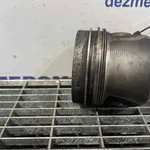 PISTON VOLKSWAGEN GOLF VI 1.6 TDI 2008-2014, vedere laterala