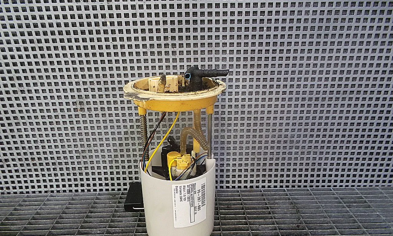 POMPA ALIMENTARE VOLKSWAGEN GOLF VI 2008-2014