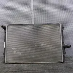 RADIATOR MOTOR VOLKSWAGEN GOLF VI 2.0 TDI 2008-2014 oe-1K0121251DM, vedere laterala