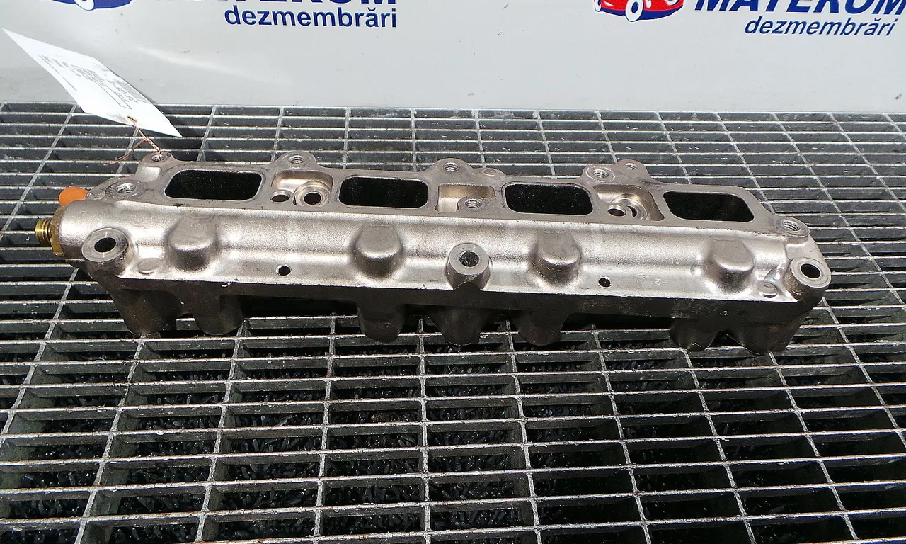 RAMPA INJECTIE VOLKSWAGEN GOLF VI 2008-2014