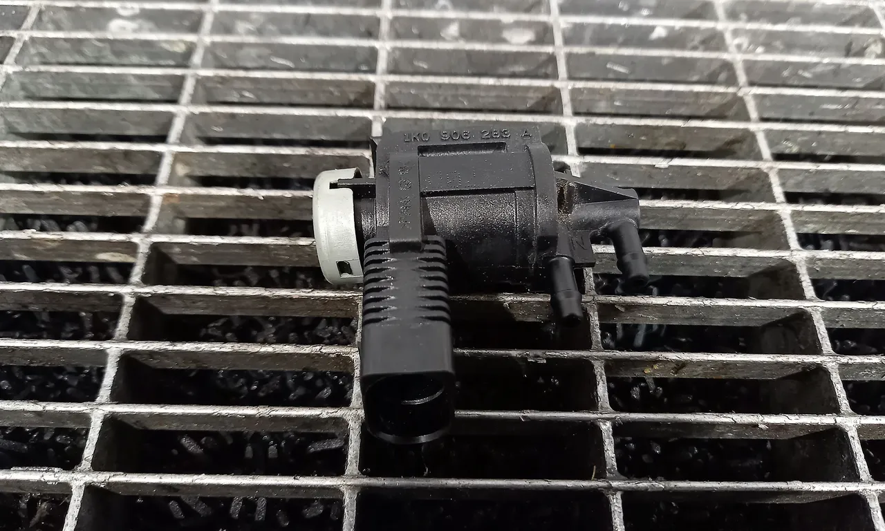 SUPAPA VACUUM VOLKSWAGEN GOLF VI 2008-2014