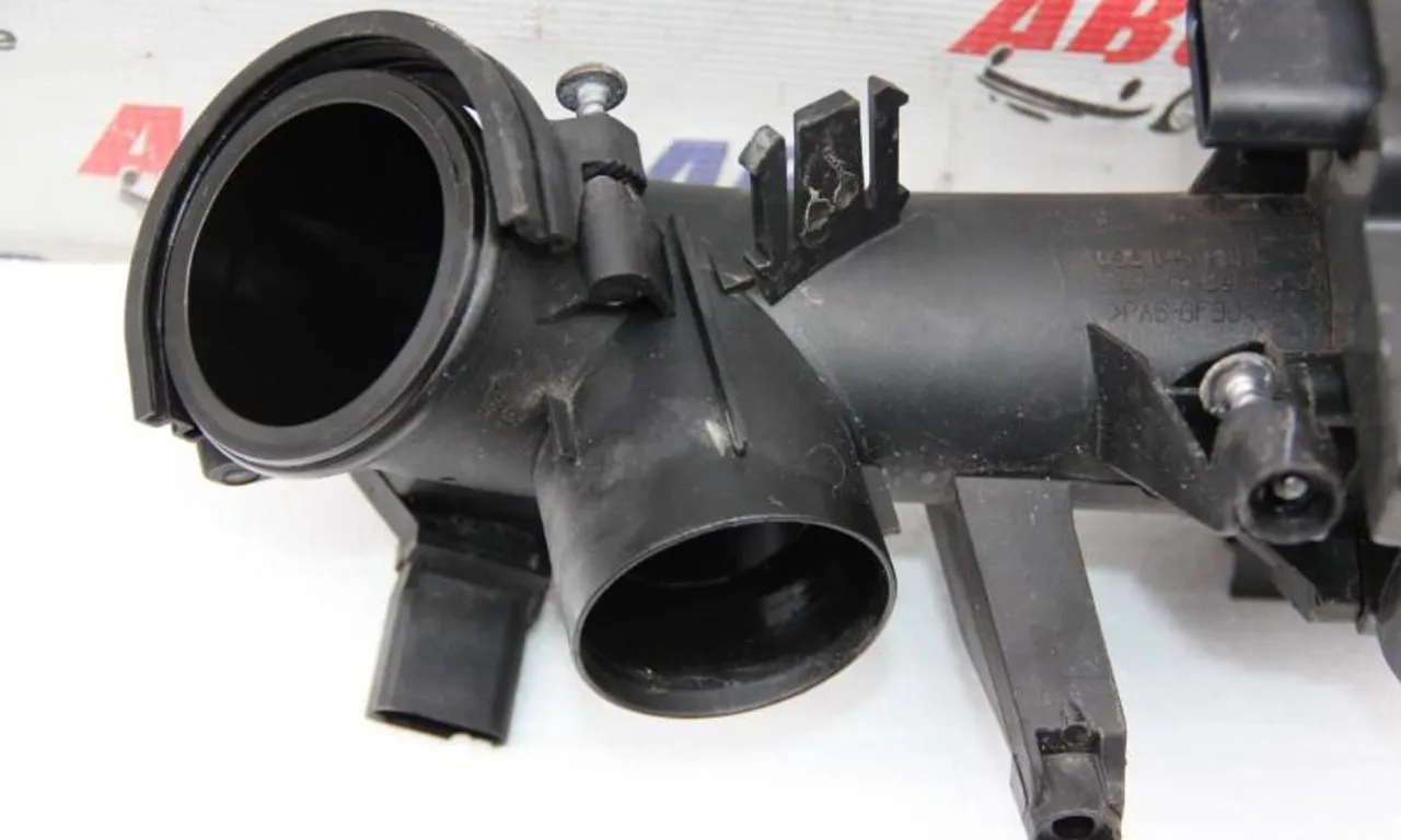 Tubulatura admisie VOLKSWAGEN GOLF VI 2008-2014